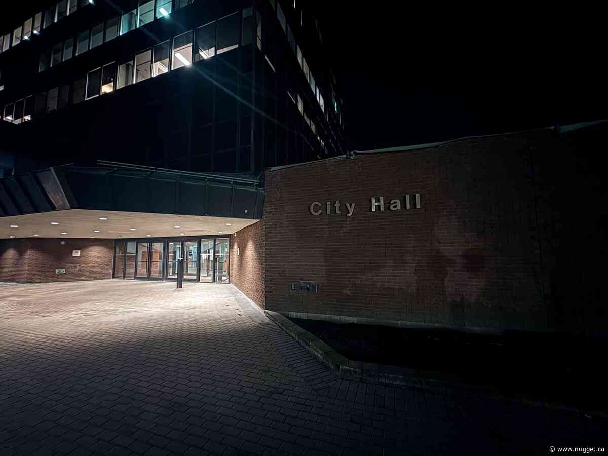 North Bay council race heats up as nominations climb to four