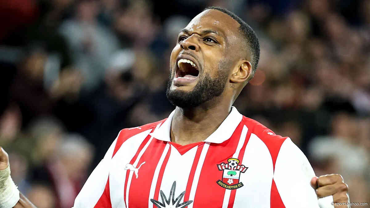 Southampton sign striker Larin after loan spell