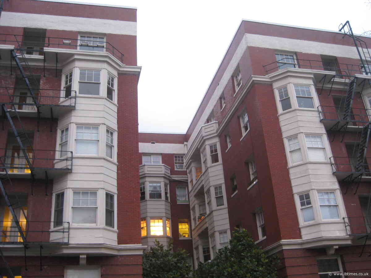 Scammers Are Listing Homes They Don't Own on TikTok — And Renters Are Falling for It