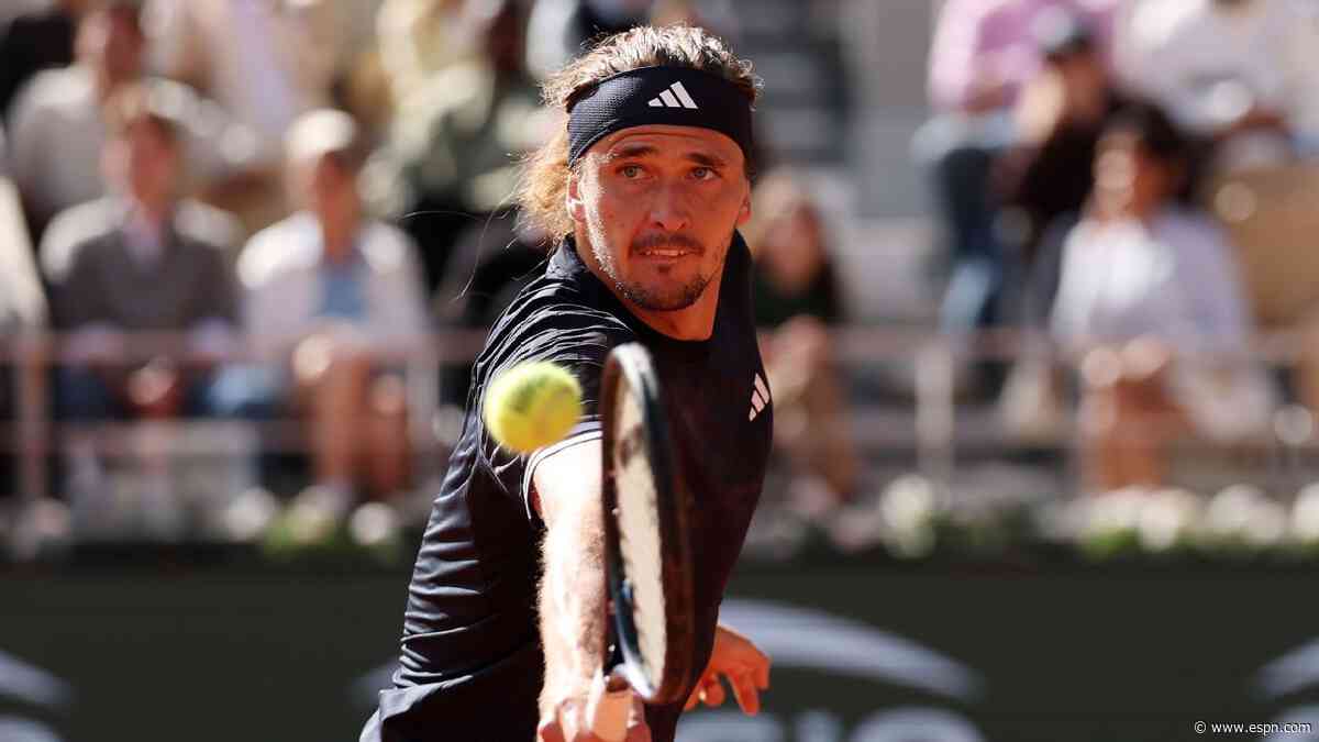 Zverev uses clear path to reach French Open final