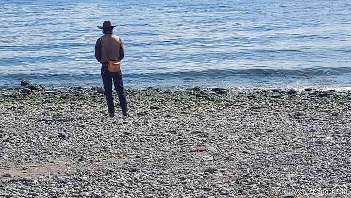 Slog AM: The Waterfront Parks are Open, Washington Democrats Support War in Lebanon, and Pacific Northwest Journalists Call for Advertisers to Boycott Their Papers