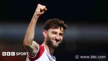 MK Dons sign defender Goode from Stevenage