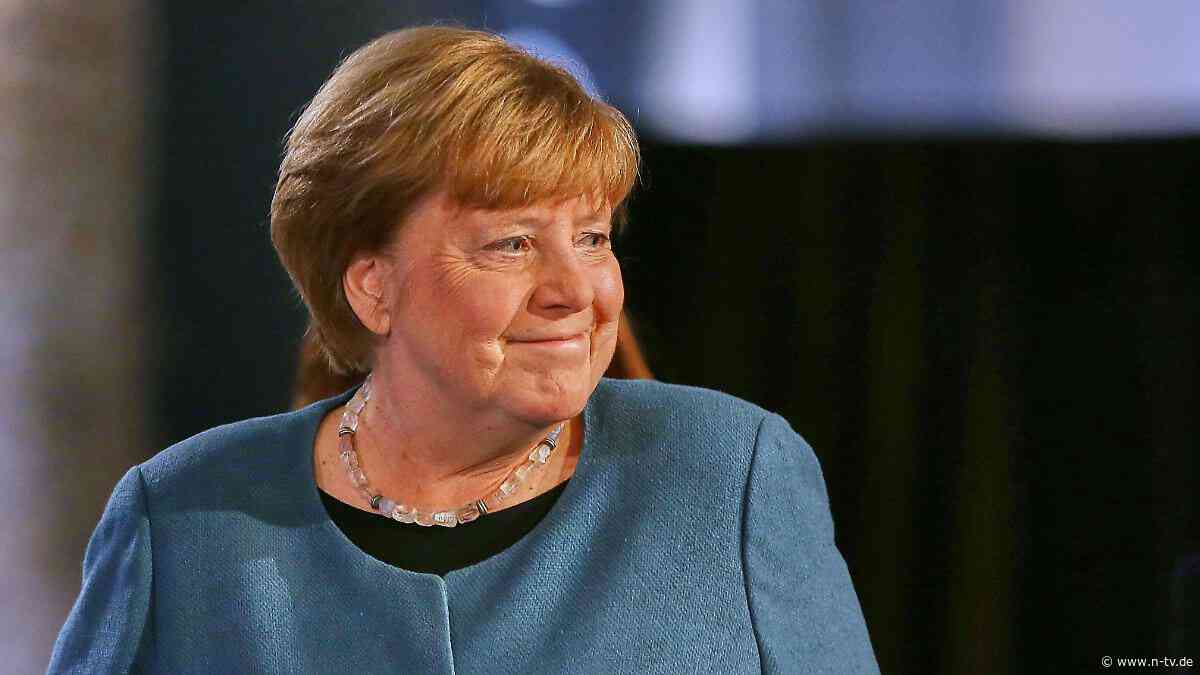 Kleine Stichelei gegen Merz : Ex-Kanzlerin Merkel weist Kritik an Bundesregierung zurück