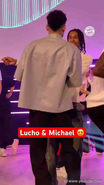 Caught on camera: Olise vibing on the dancefloor 🕺🔥
