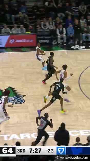 Every Tyrese Maxey POSTER DUNK 😮‍💨 #shorts
