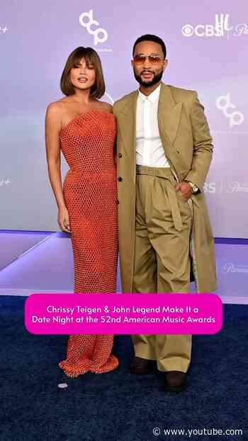 Chrissy Teigen and John Legend at the AMAs on May 25, 2026 in Las Vegas.❤️(📸: Getty Images)