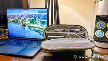 This One Bag Is All I Need for My Cables and Chargers While Traveling