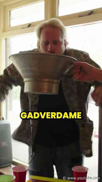 WAT is het SMERIGSTE dat JIJ ooit GEDRONKEN hebt? 🫠 #stuktv #drinken #mossel #vies #beerpong