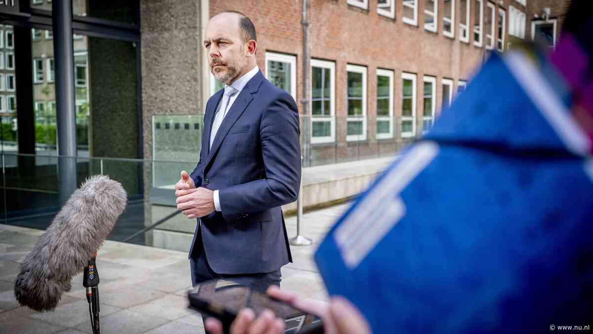 IND geeft nieuwe asielaanvragen voorrang, wil oude binnen drie jaar behandelen