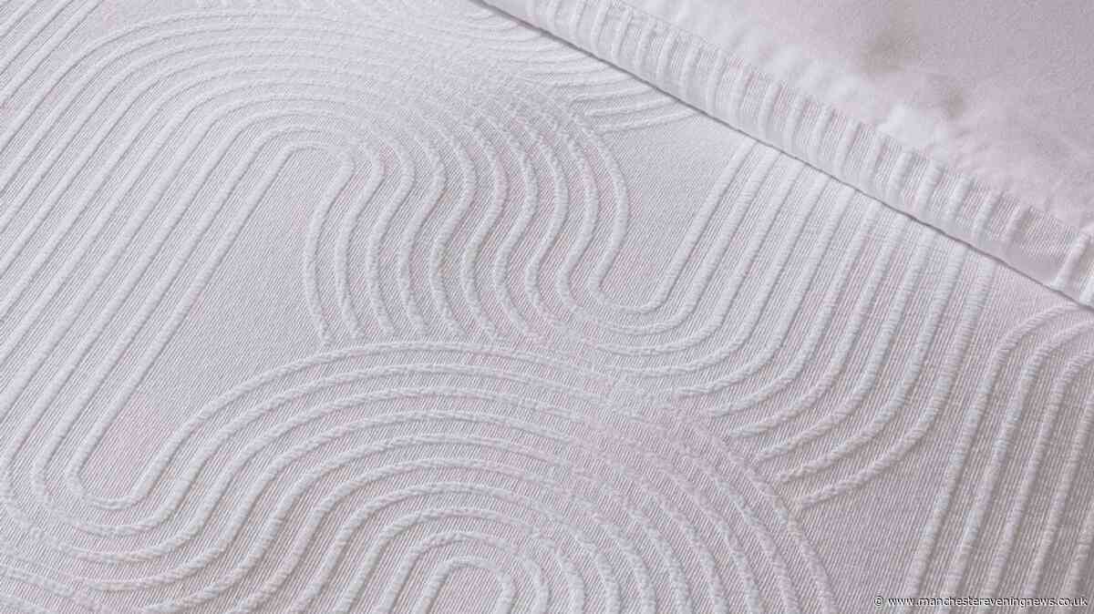 I found the perfect high thread count summer bedding set - now it's reduced from £55 to £23