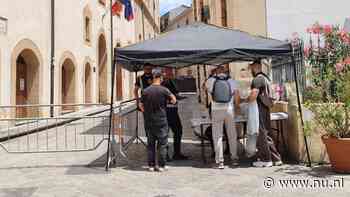 Sicilianen protesteren tegen bruiloft Dua Lipa: 'Palermo is niet te huur'