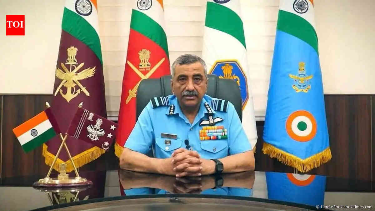 Air Marshal Ashutosh Dixit, an ace fighter and experienced test pilot, appointed IAF vice chief
