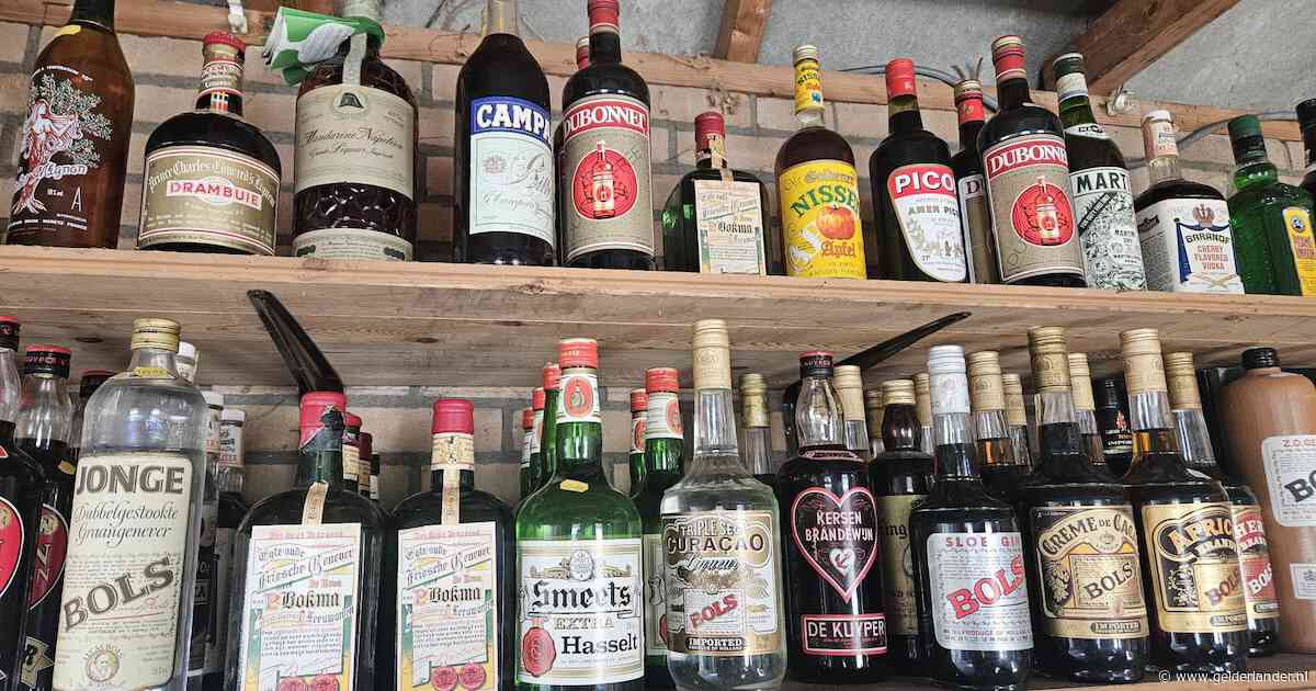 Dennis en Tonette verbouwen hun net gekochte huis en vinden meer dan 160 verstopte flessen drank