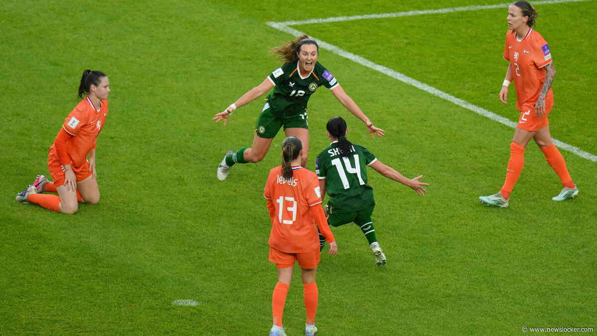 Oranje Leeuwinnen lijden dure nederlaag in Ierland en zetten snelle WK-kwalificatie op het spel