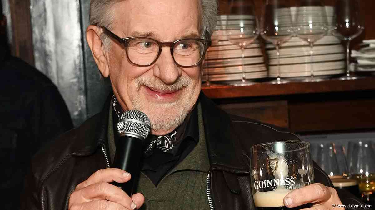 Steven Spielberg makes a surprise appearance at London pub and enjoys a pint of Guinness during quiz