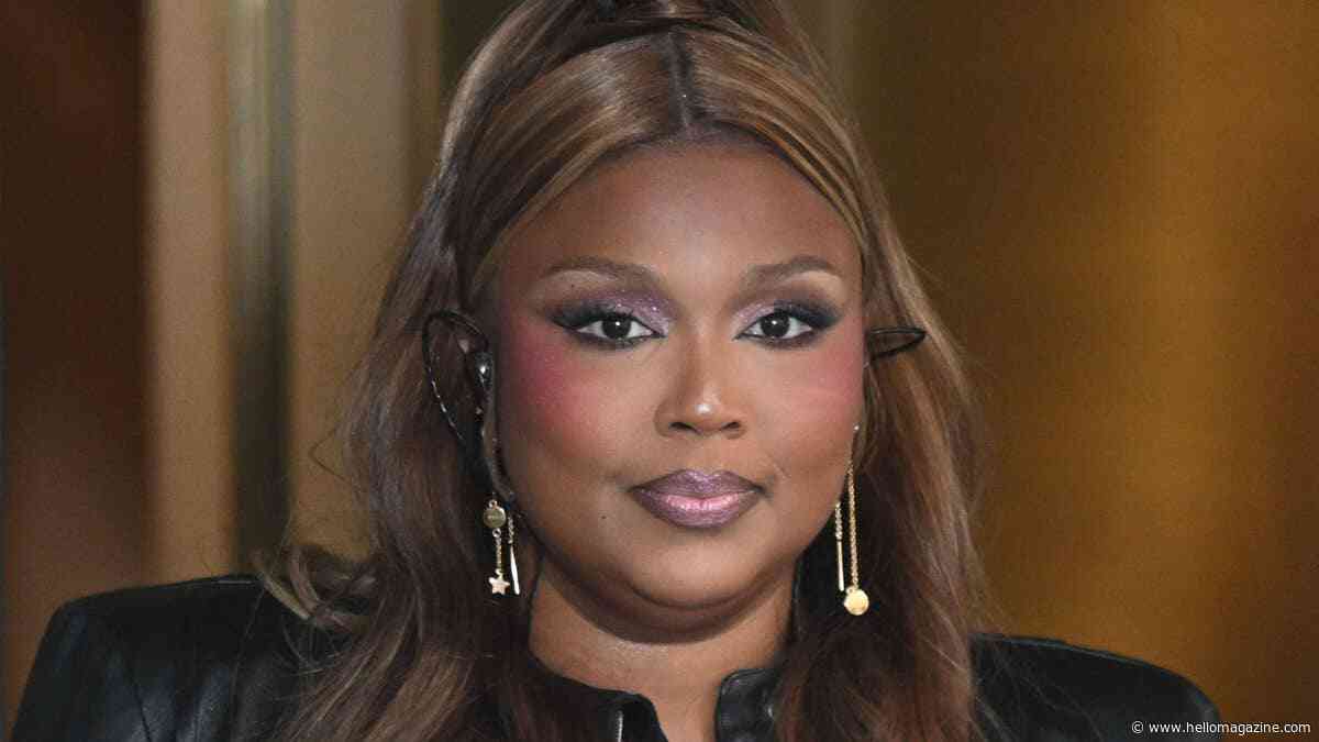 Lizzo showcases 60lbs weight loss in chic leather outfit
