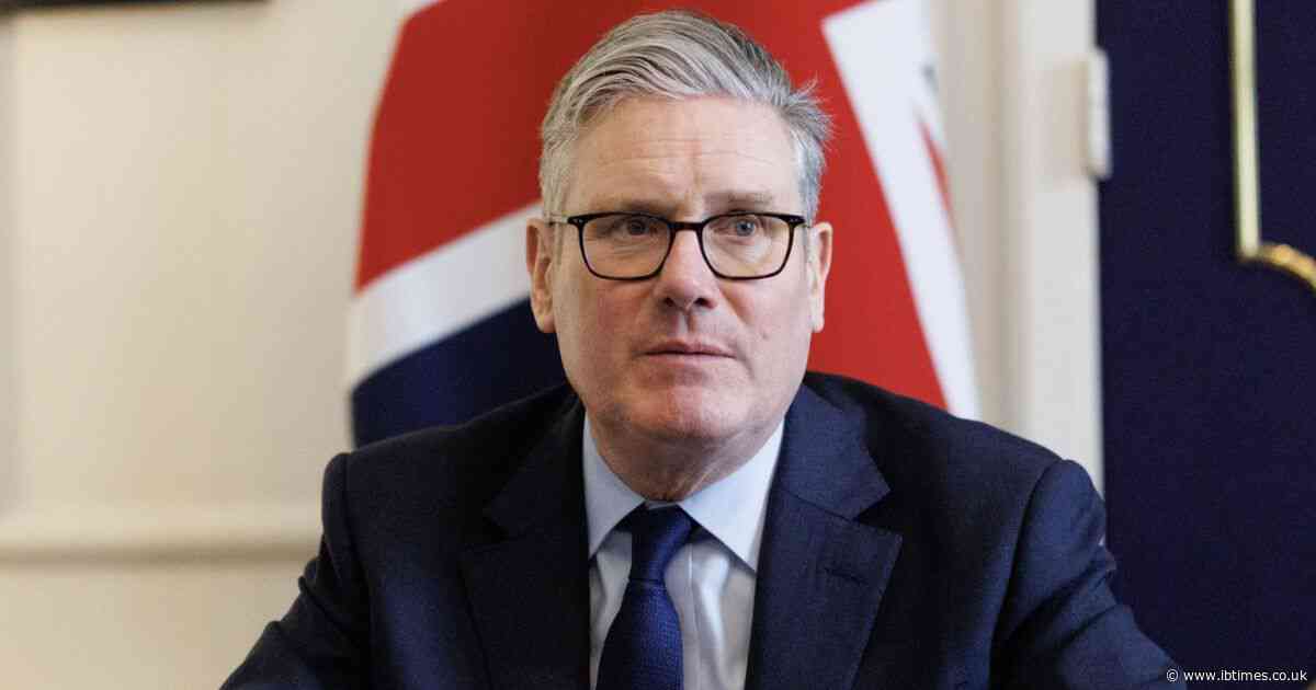 Keir Starmer Warns US Is Trying to Interfere in British Democracy After JD Vance's Nowak Post