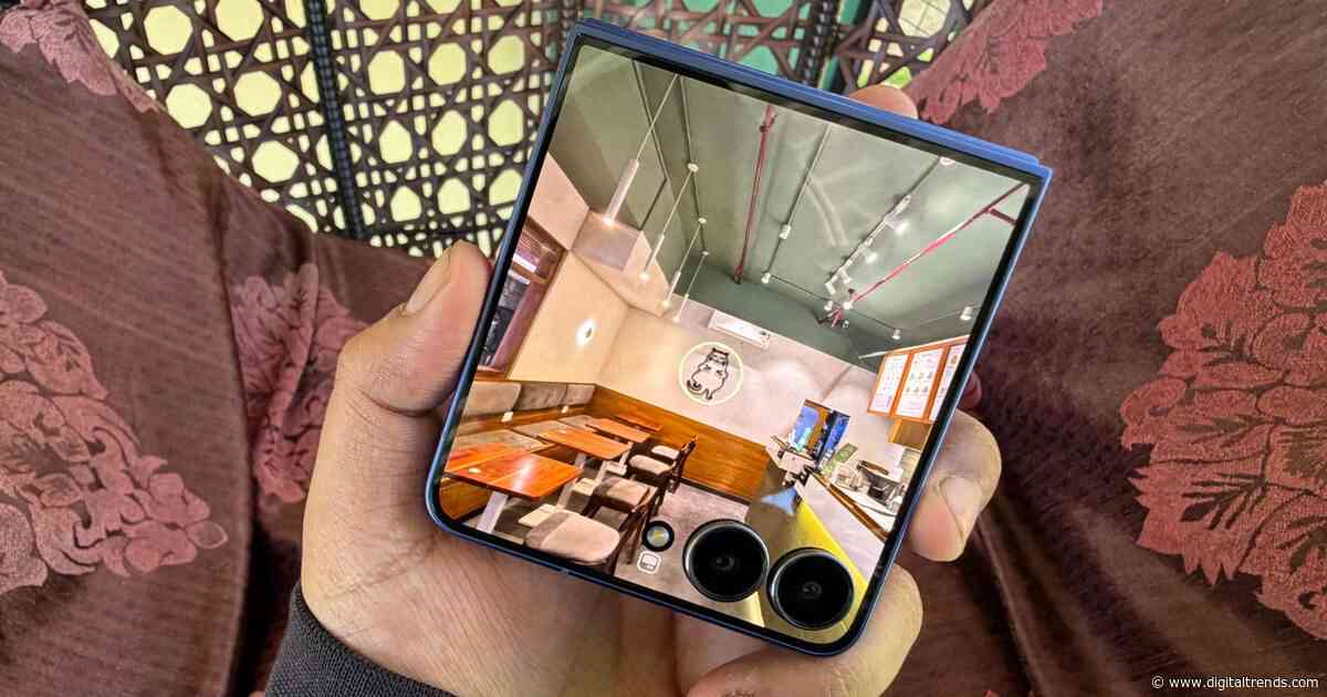 Samsung could skip a charging upgrade on the upcoming Galaxy Z Flip 8, yet again