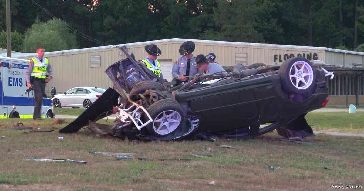 Driver killed in high-speed crash on Fayetteville Road in Fuquay-Varina