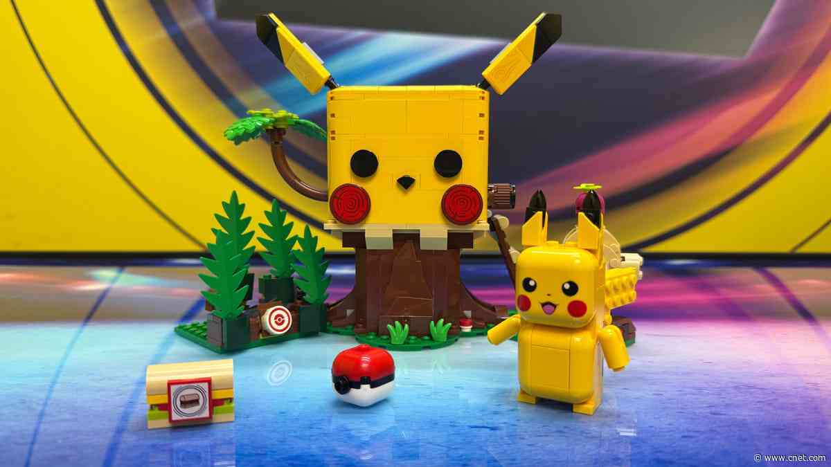 First Look at the New Pokemon Lego Smart Play Sets video