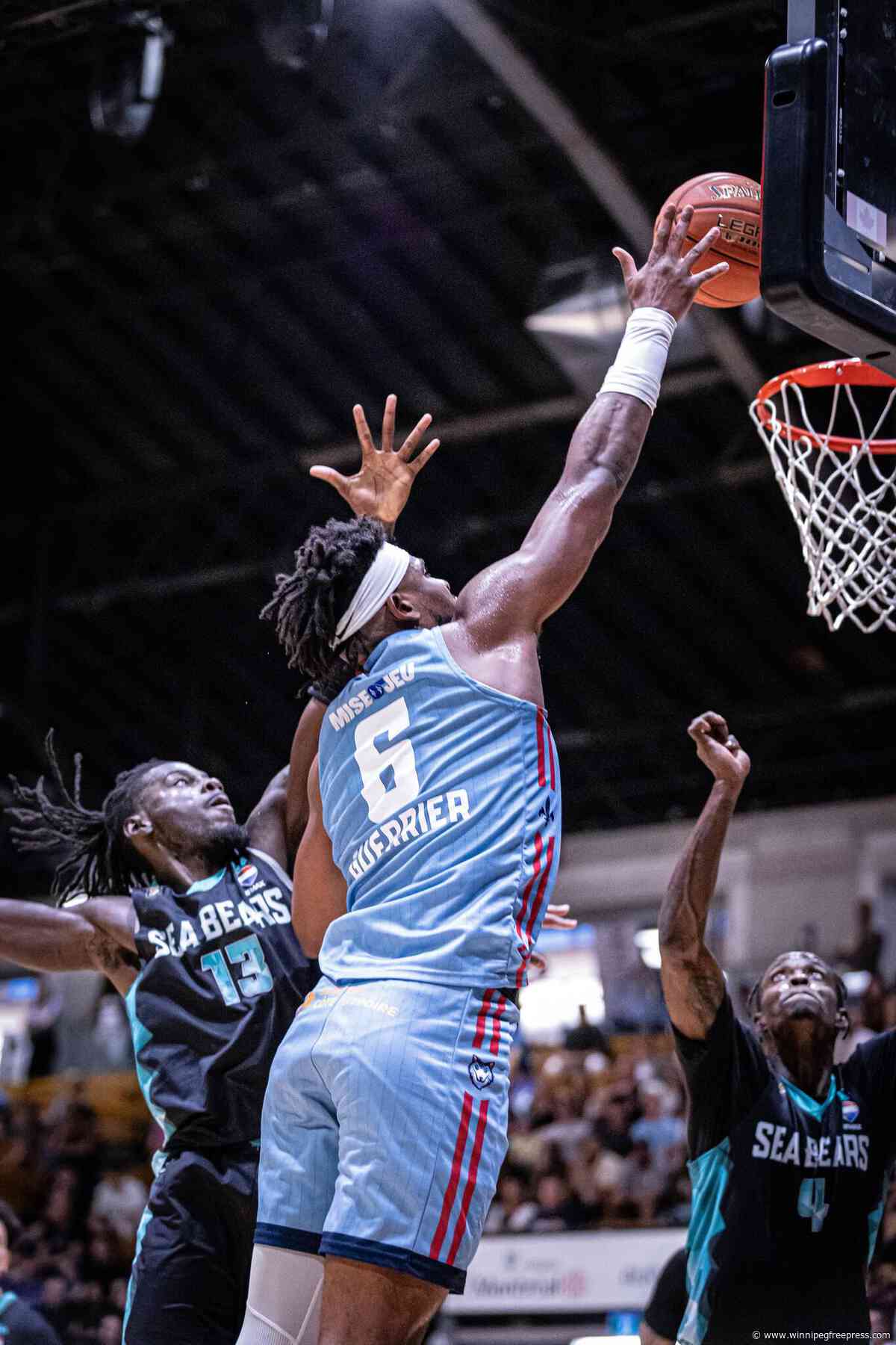 Warren puts dagger in Sea Bears