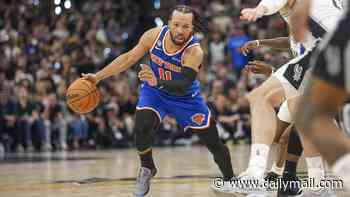 Knicks survive Spurs' comeback and escape San Antonio with 2-0 NBA Finals lead as series heads to New York