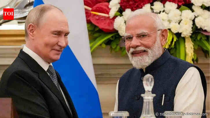 'Any sanctions threat would boomerang': Putin hails India's stance against foreign diktats