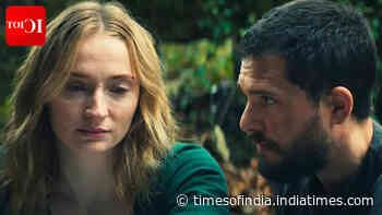 Kit Harington on filming intimate scenes with Sophie Turner: 'It was GROSS but...'