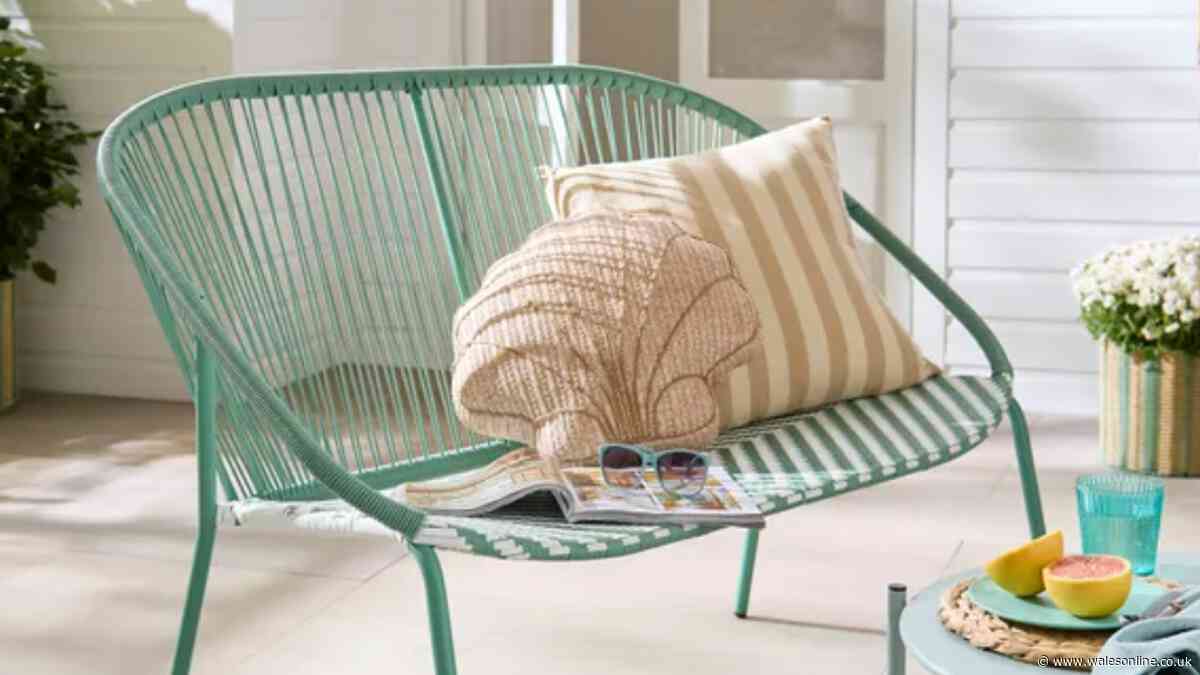 'Cheap and cheerful' woven Dunelm rattan bench hailed 'stylish' is under £100