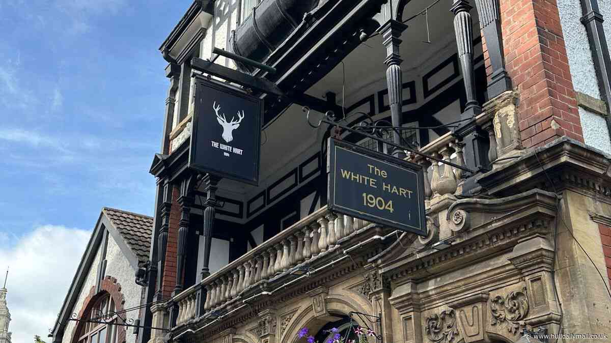 Hull city centre road closure causes 'serious concern' for historic pub