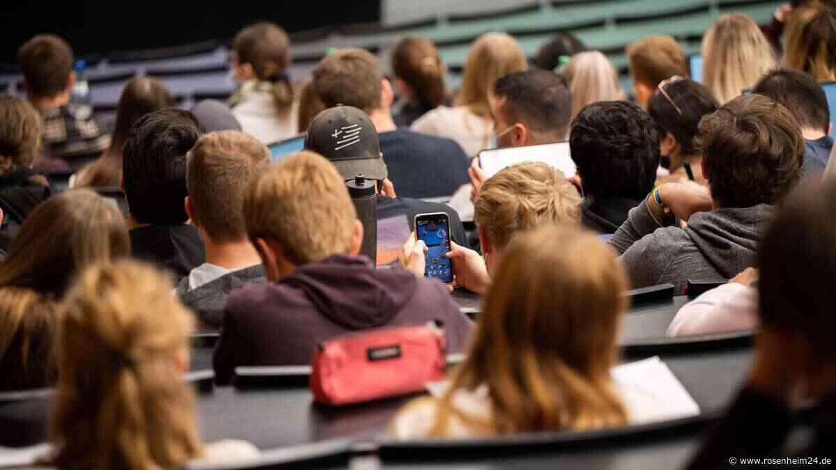 Studenten liefern sich „Wettrennen“ um Vergewaltigung von Kommilitonin – Polizei warnt