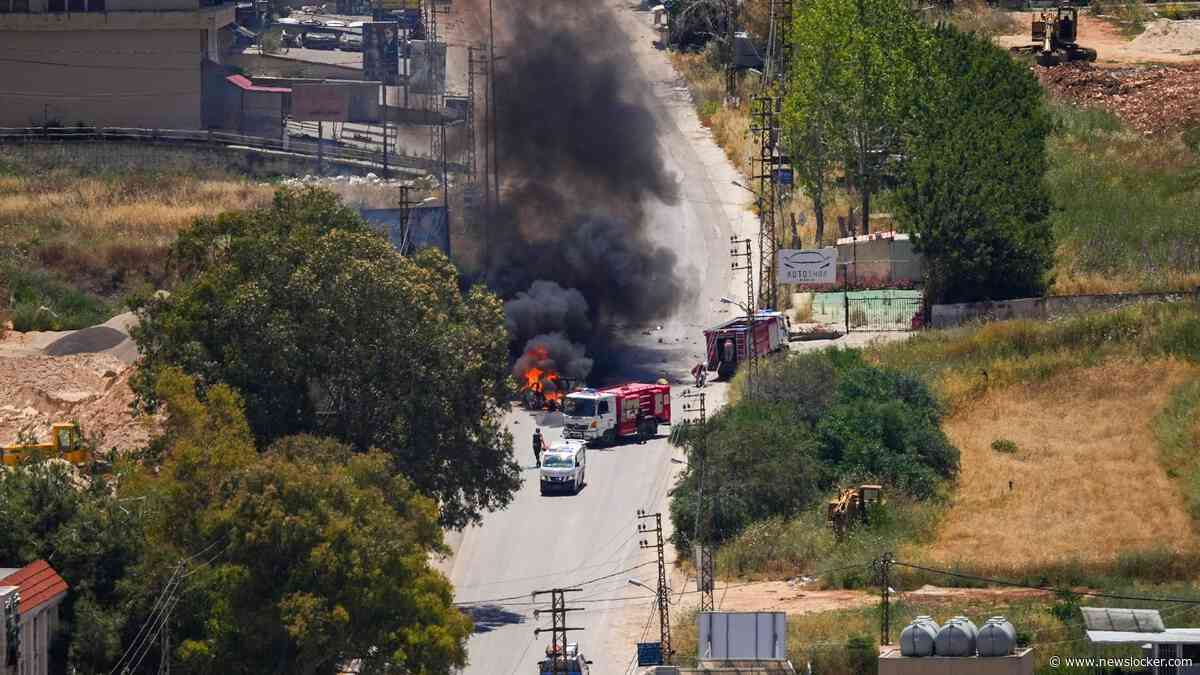 LIVE | Libanon meldt ’barbaarse Israëlische aanval’ op militair voertuig, meerdere militairen gedood
