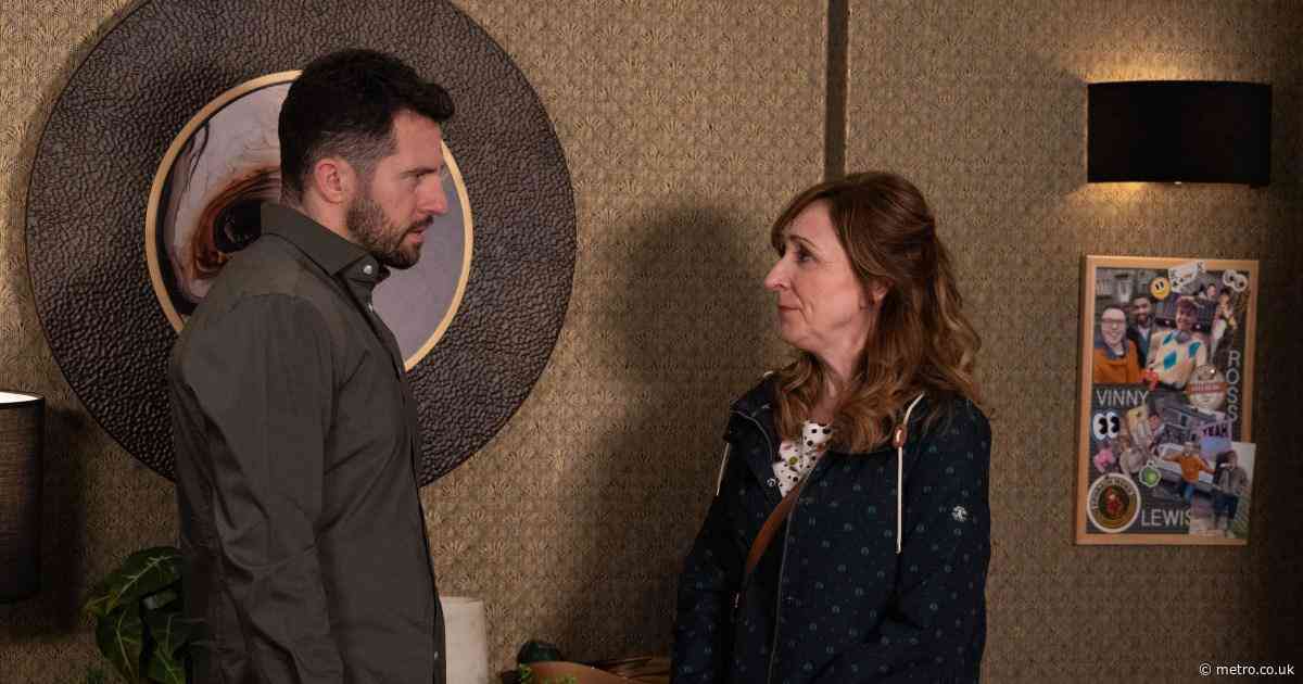 Ross in Emmerdale gutted as unnerved Laurel suddenly dumps him