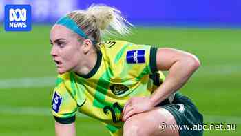 Live: Carpenter wins 100th cap as Matildas take on Mexico