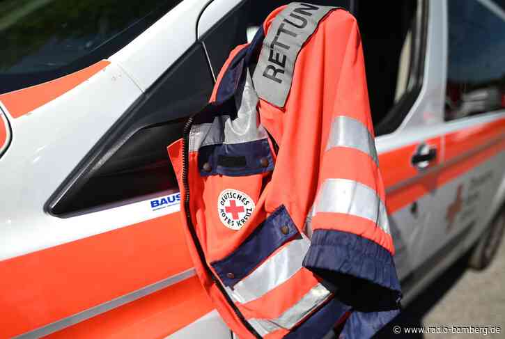 Starthilfe gegeben – Auto überrollt Mutter und Tochter