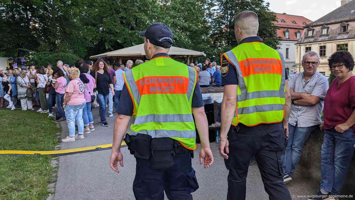 Sicherheit beim Hofgartenfest: Lkw-Sperren schützen Besucher