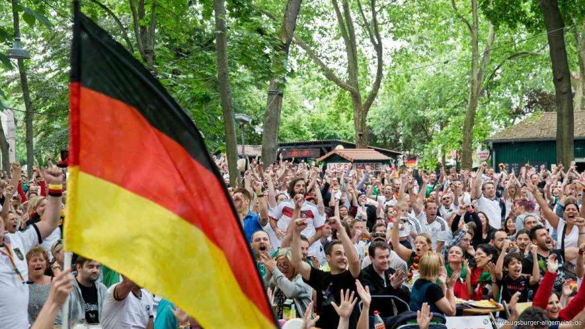 Public Viewing in Biergärten und Kneipen: So reagiert die Gastrobranche auf die späten Anstoßzeiten