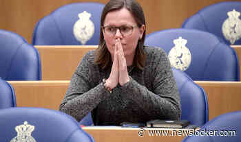 CU-congres steunt aangescherpte asielkoers van partijleider Bikker nipt