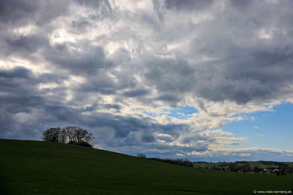 Wechselhaftes Wochenende – Sonne und Gewitter am Montag