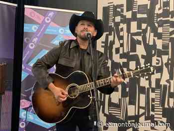 Country star rejects separatism claims, says critics question his 'national pride'