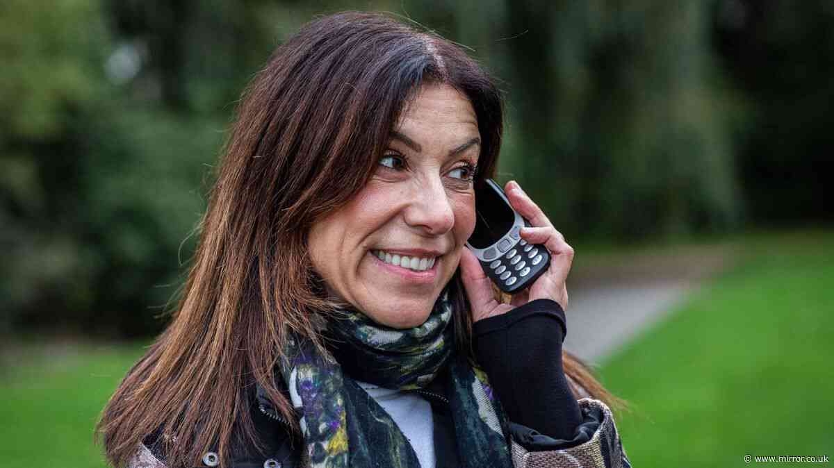 I've 'never been happier' after 'Nokia brick' broke my 'worst' habit