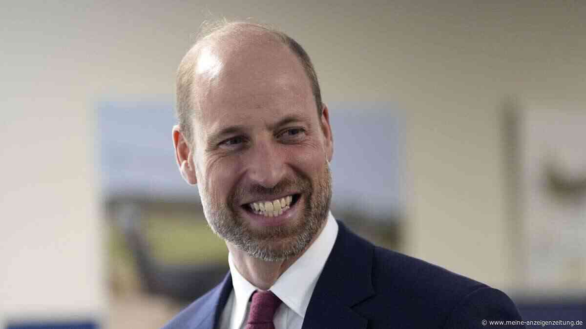 Überraschender Pub-Besuch: Prinz William umarmt einen Fan