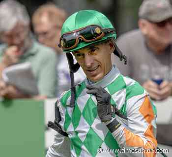 Now 54, competitive fire still burns for Hall of Fame jockey John Velazquez