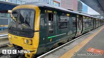 Gatwick Airport launches overnight train service