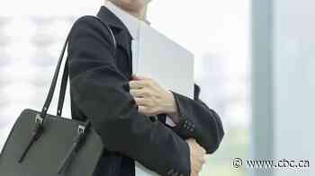 Want to switch jobs but can't let go? You might be a job hugger