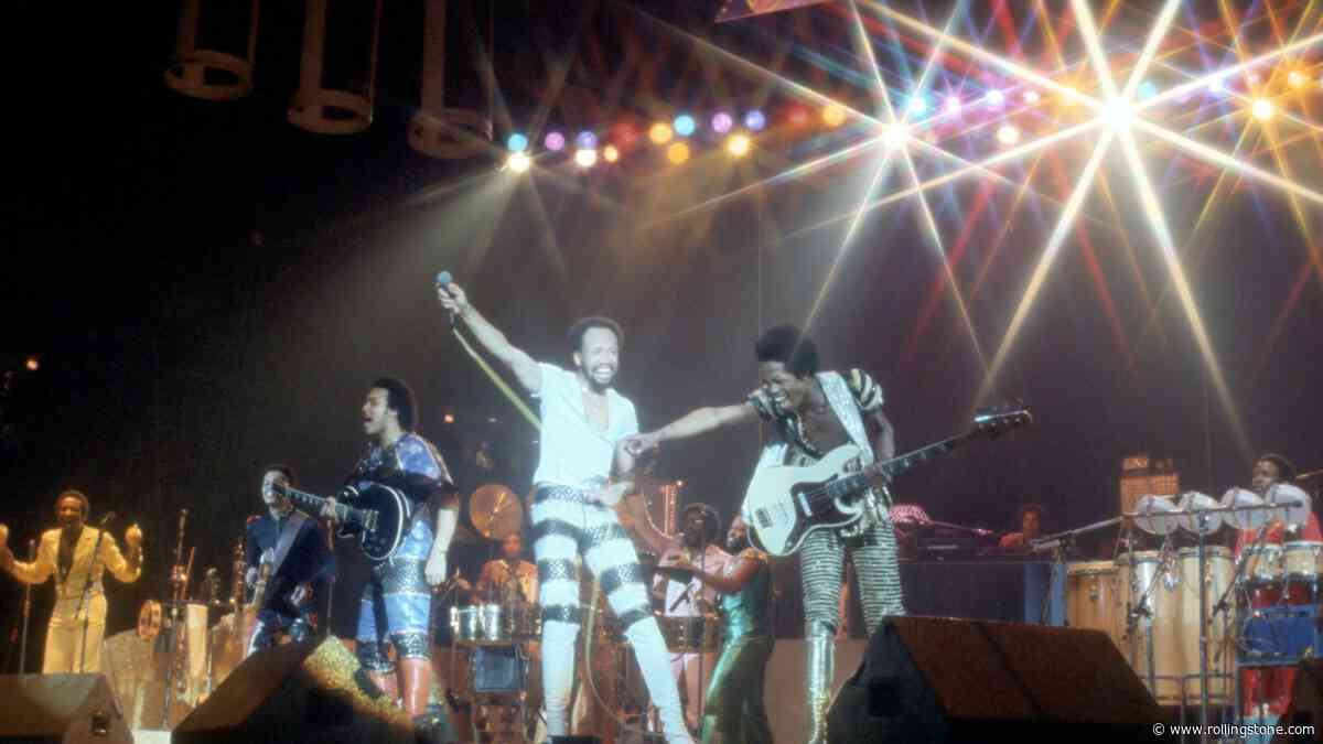 ‘It’s a Sex Call!’: Earth, Wind and Fire Singer Shares the Real Story Behind a Wedding Classic