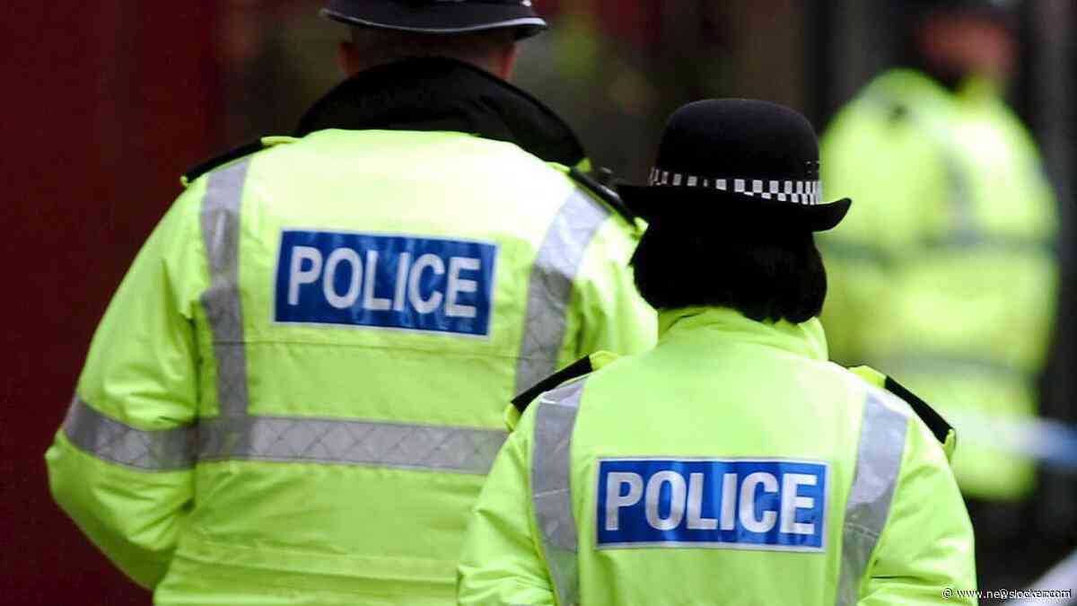 Brit veroordeeld voor verkrachting waarvoor andere man 17 jaar onterecht vastzat