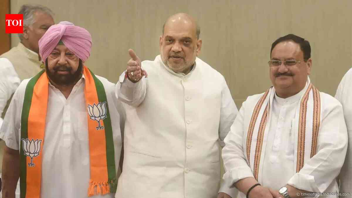 ‘Discussed various issues’: Capt Amarinder Singh meets Amit Shah, Nadda in Delhi amid exit buzz