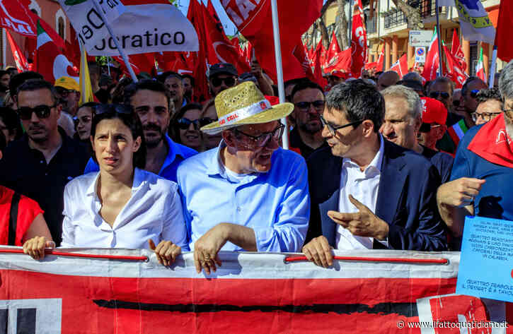 Braccianti uccisi, in tremila al corteo Cgil nel Cosentino. Schlein: “Sequestro preventivo per le aziende che sfruttano”