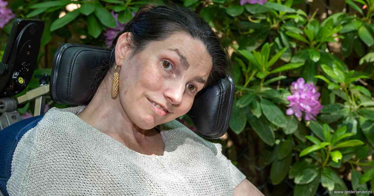 Margarit (39) kan na haar ongeluk alleen nog knikken: zestien jaar later verschijnt haar kinderboek